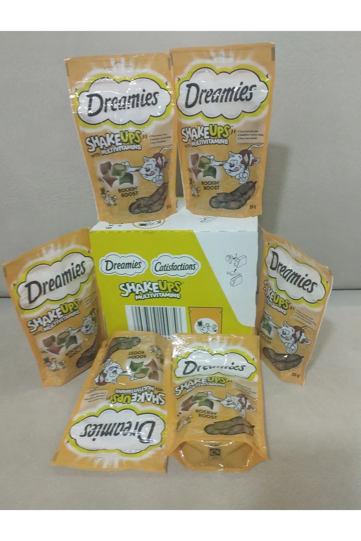 Dreamies Yetişkin Shake Ups Kümes Hayvanlı Ödül Maması 55gr*6